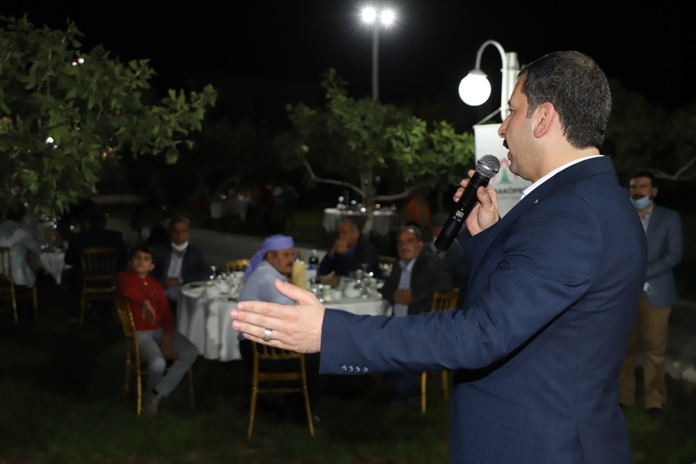 Baydilli muhtarlarla buluştu