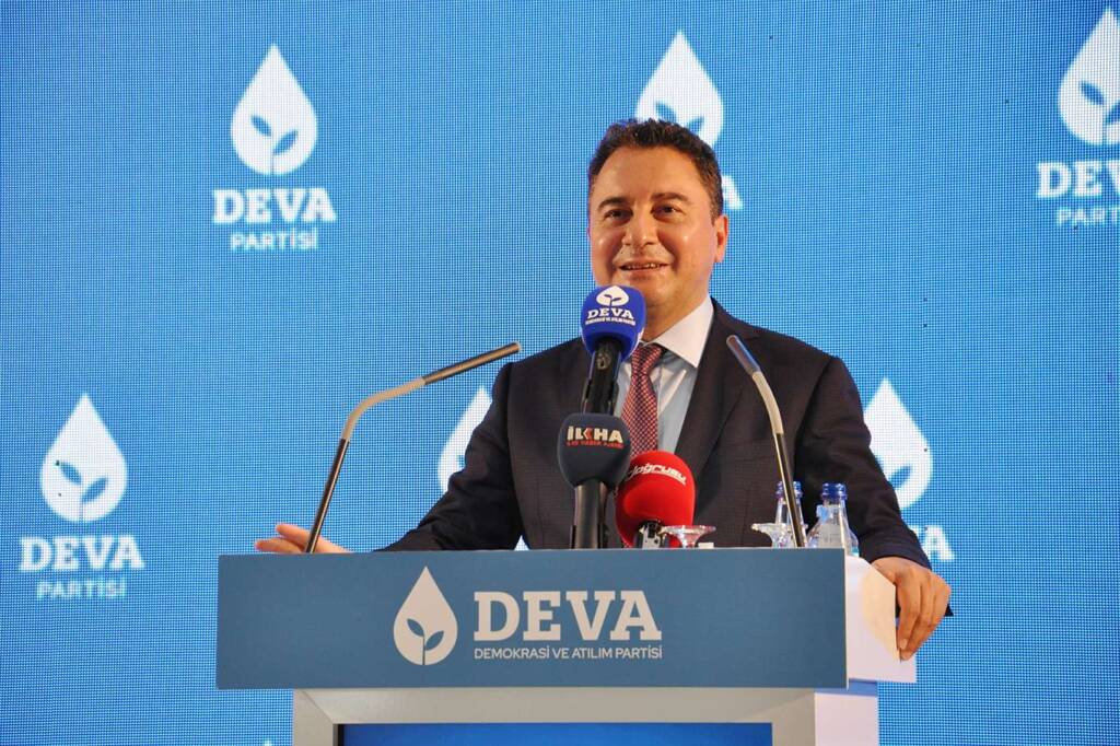 DEVA Partisi Genel Başkanı Babacan Batman’daki kongredesinde çok sert konuştu