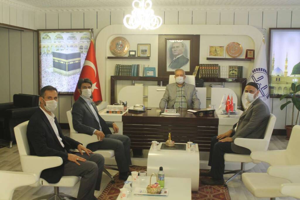 HÜDA PAR Şanlıurfa İl Başkanlığından İl Müftülüğüne ziyaret