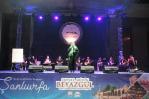 İkbal Gürpınar Şanlıurfalılarla buluştu