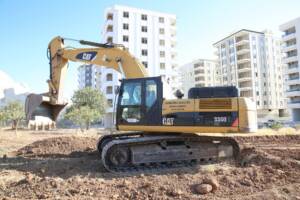 Karaköpörü’de yol seferberliği devam ediyor