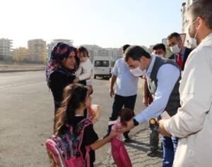 Saha çalışmalarında vatandaşları dinledi