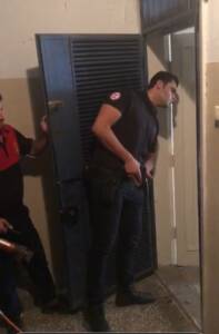 Şanlıurfa’da Kapıyı kilitleyip evini yakmak istedi