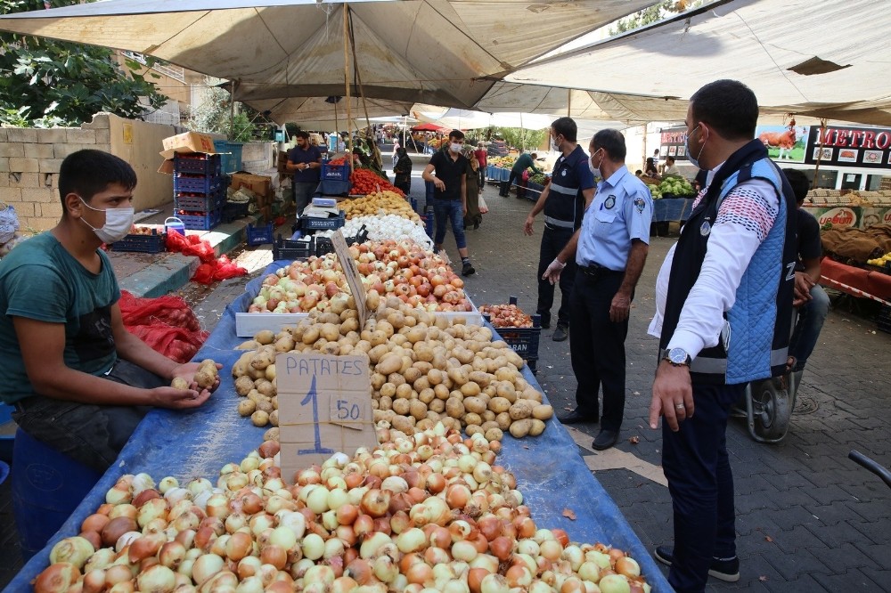 Şanlıurfa’da Pazar yerlerinde korona denetimi
