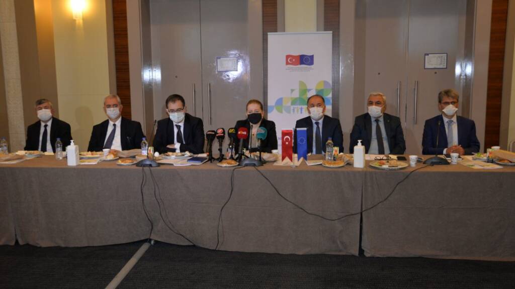 AB’den Şanlıurfa ve 7 ildeki 55 okula 50 milyon avro hibe desteği