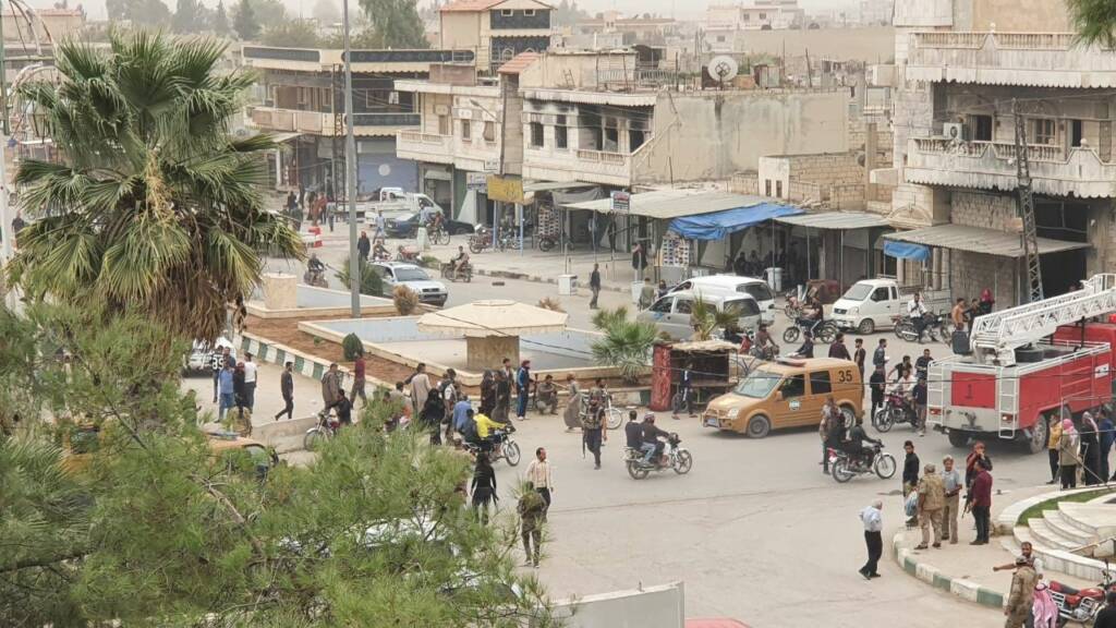 Resulayn’da bir pazarda el yapımı patlayıcı infilak etti: 5 yaralı