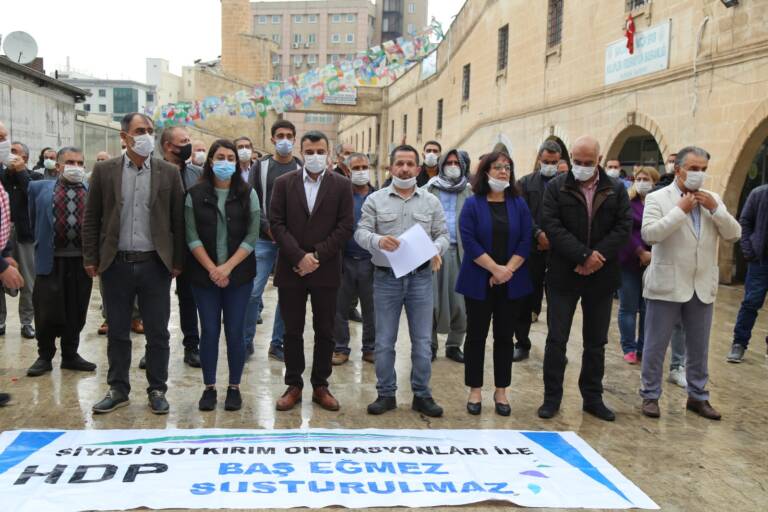 HDP Urfa’da 4 Kasım Kürt siyasetçilere yönelik geçekleştirilen tutuklamaların 4’üncü yılını kınadı