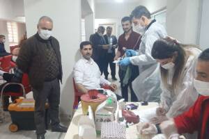 HÜDA PAR Viranşehir İlçe Teşkilatından Kızılay’a kan bağışı