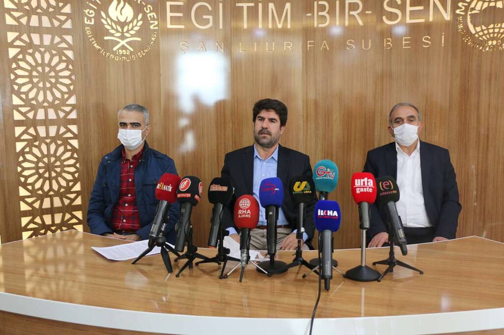 Şanlıurfa’da Öğretmenler haklarının iyileştirilmesini bekliyor