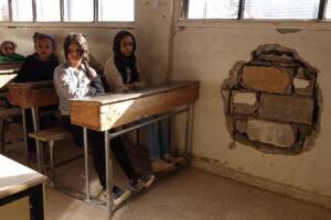 Resulayn’da öğrenciler zor şartlarda eğitimlerini sürdürüyor