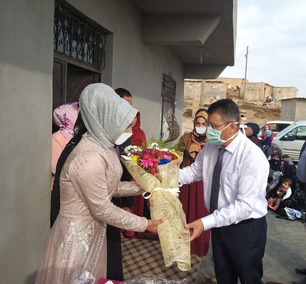 Şanlıurfa’da Organ nakli yaptığı hastasının nişan törenine katıldı