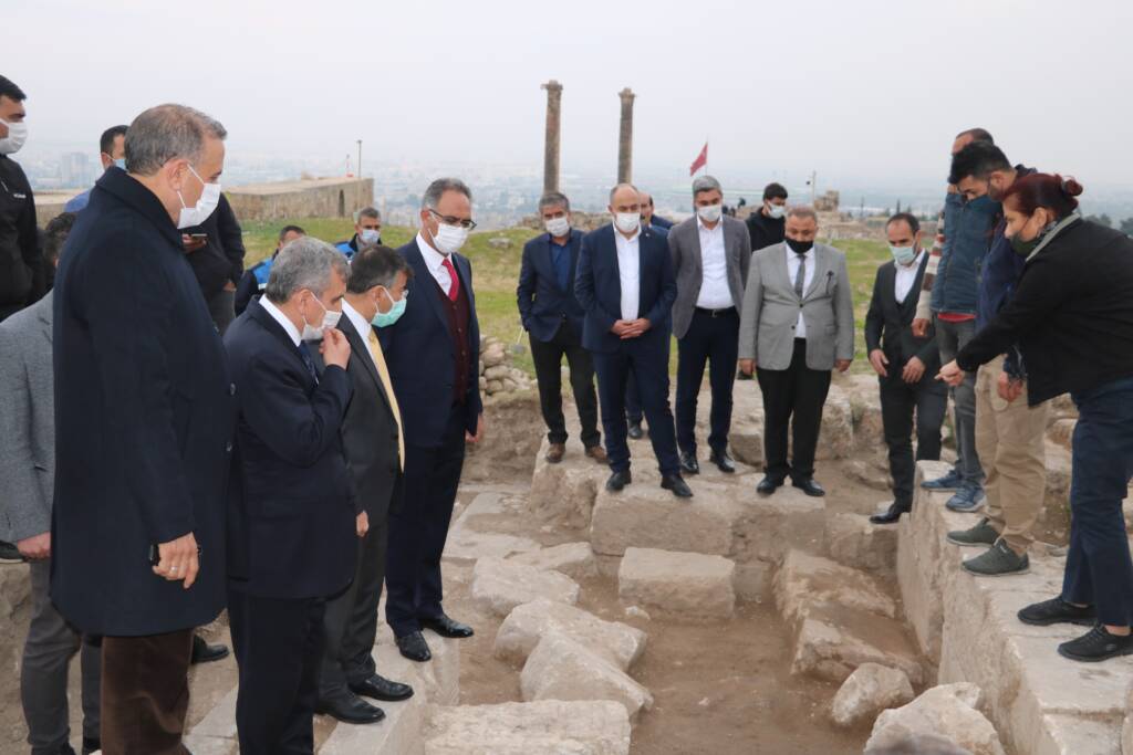 Arkeologlar Edessa Krallığının sarayının peşine düştü