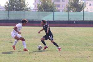 Karaköprü İstanbul’dan 3 puanla dönüyor