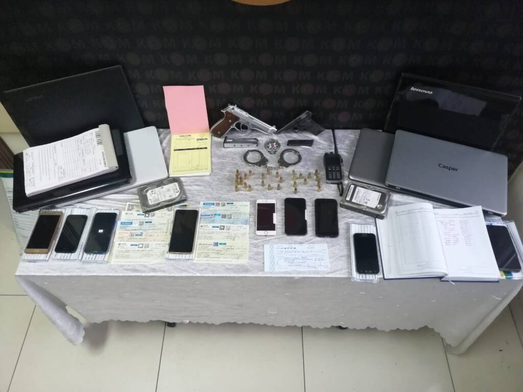 Paravan şirket kurup vatandaşları dolandıran suç örgütüne operasyon: 14 gözaltı