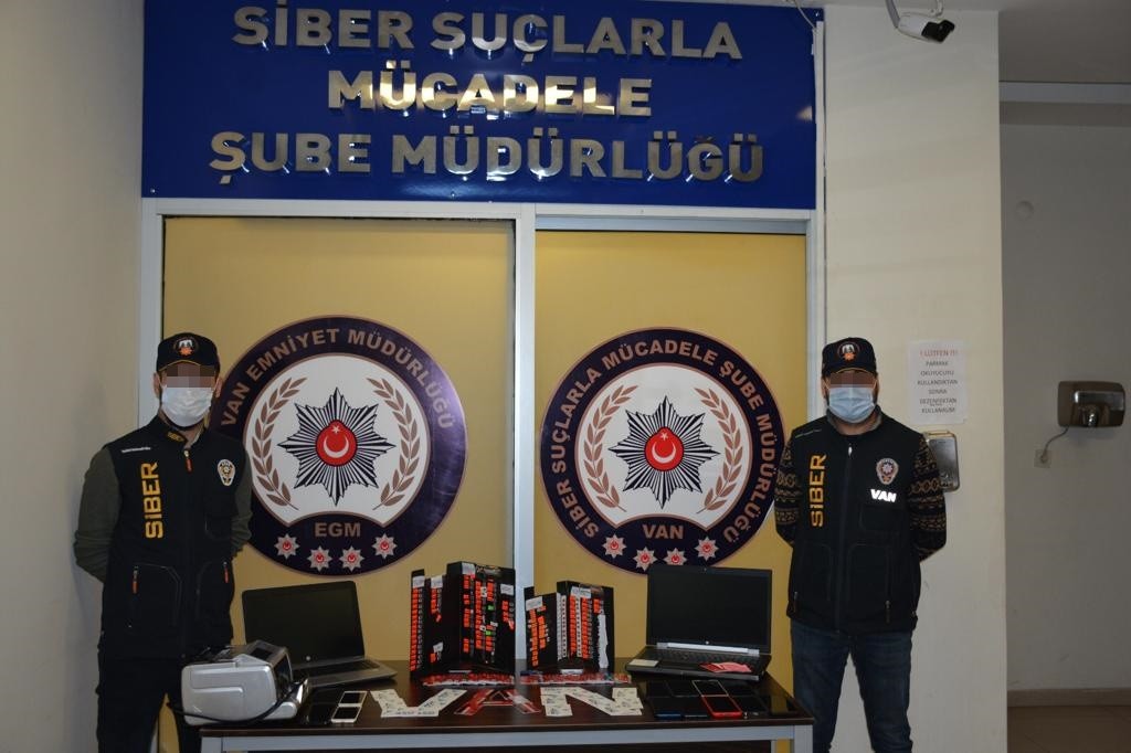 Şanlıurfa’nında aralarında bulunduğu 12 ilde operasyon: 21 gözaltı