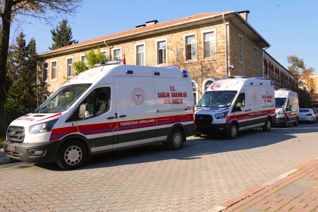 Şanlıurfa’ya 3 Adet Yeni Doğan Acil Yardım Ambulansı Gönderildi