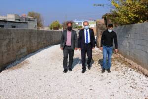 Akçakale kırsalında bozulan yollar onarılıyor