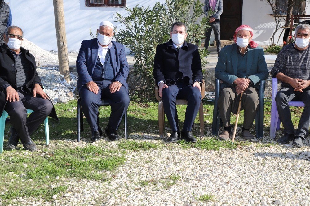 Baydilli kırsaldaki vatandaşlarla bir araya geldi