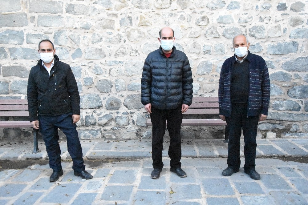 Engelli ve kronik hastalardan “tedbirlere uyun” çağrısı