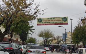 Eyyübiye’de virüsle ilgili uyarıcı afişler asıldı