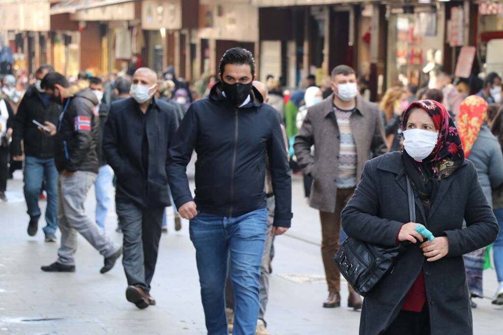 Halk elektrik, doğalgaz ve su faturalarının yüksek gelmesinden şikâyetçi