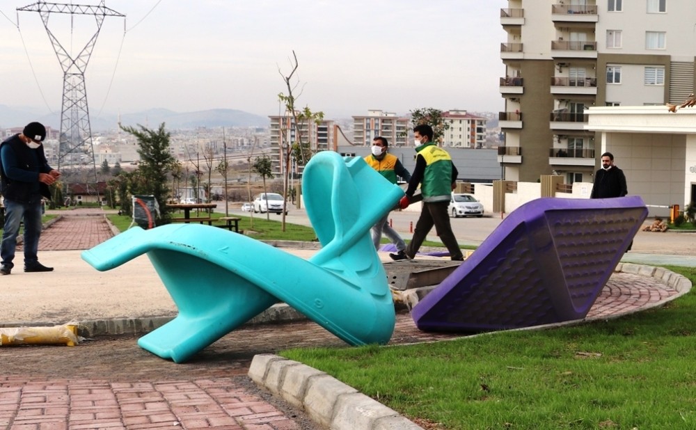 Karaköprüye bin metrekarelik park Urfa Postası