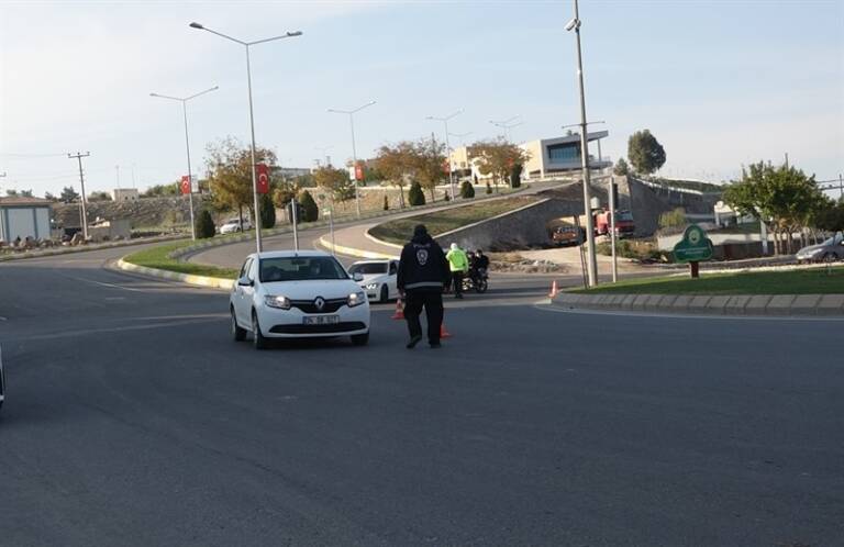 Şanlıurfa’da Hafta Sonu Kısıtlamalarını İhlal Eden 382 Kişi Hakkında İşlem Yapıldı
