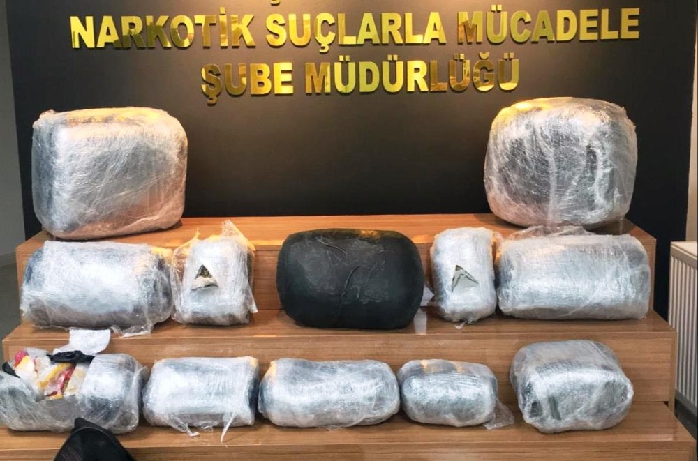 Şanlıurfa’da 66 kilo skunk ele geçirildi: 2 gözaltı