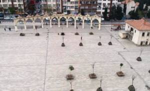 Şanlıurfa’da cadde ve sokaklar boş kaldı