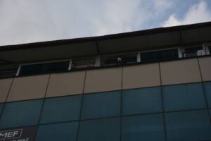 Şanlıurfa’da İş merkezinde yangın paniği