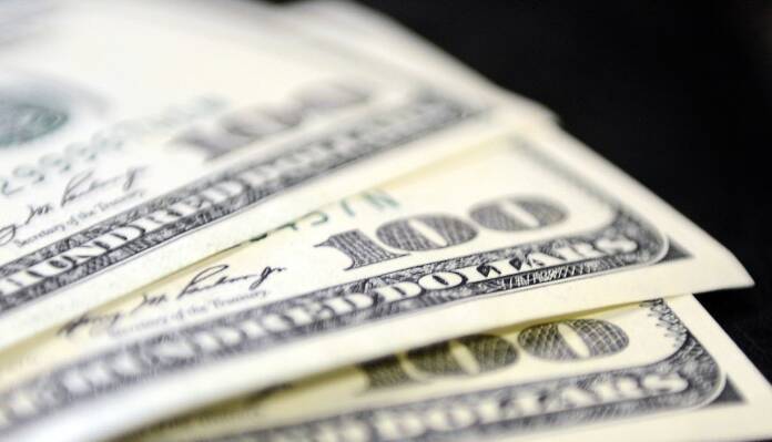 Dolar kuru tarihi zirvesini yeniledi