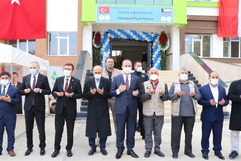 Tayba Ortaokulu Eğitim Öğretimin Hizmetine Sunuldu