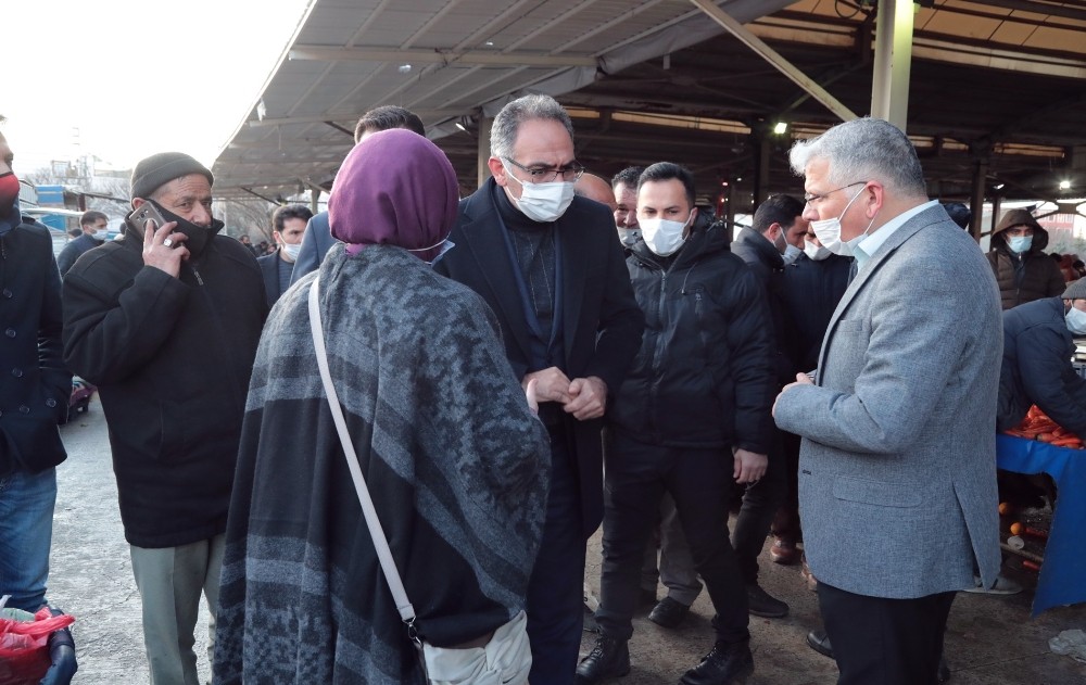 Başkan Kuş vatandaşlarla bir araya gelmeye devam ediyor