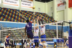 Haliliye Belediyespor Tokat ekibini 3-0 geçti