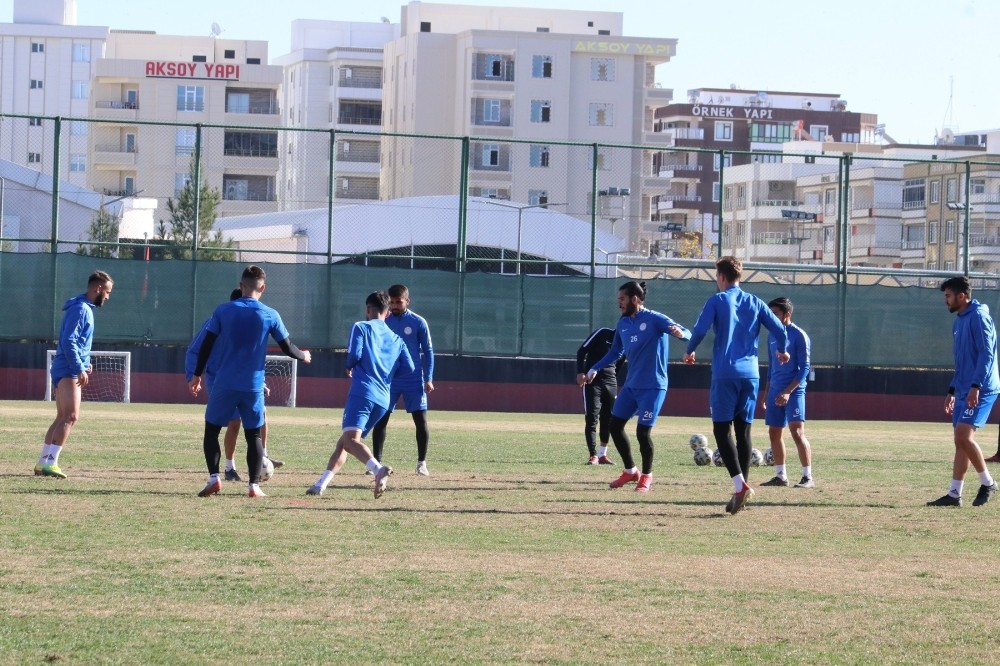 Karaköprü Belediyespor sezona Silivri’de başlıyor