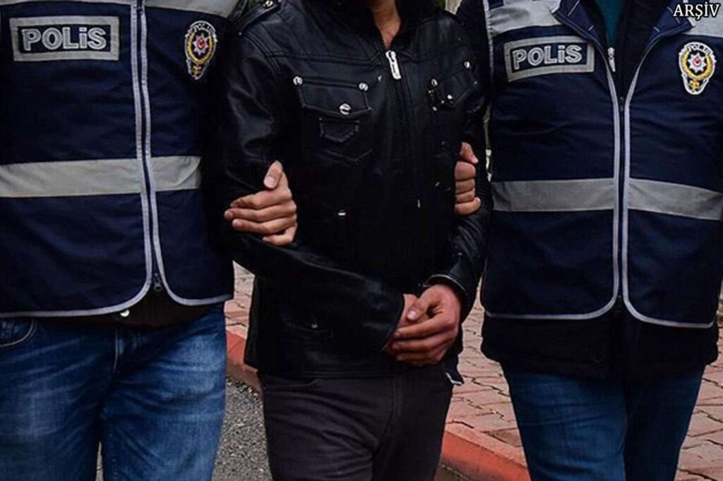 Tefeci, mahkeme tarafından tutuklandı