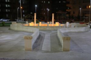 Parklarda hummalı çalışma