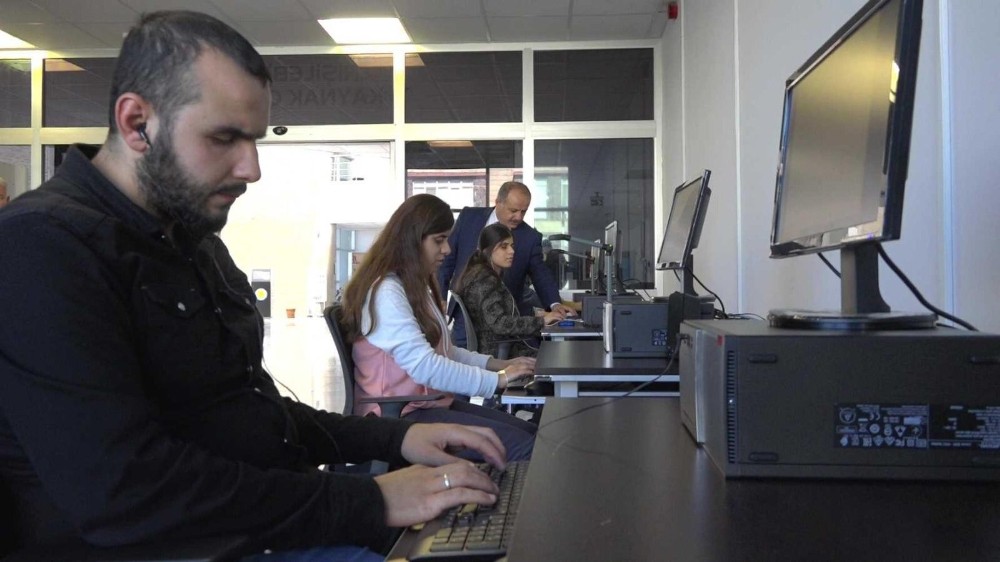 Şanlıurfa’da Üniversitenin geliştirdiği yazılımlar engelli öğrencilere kolaylık sağlıyor