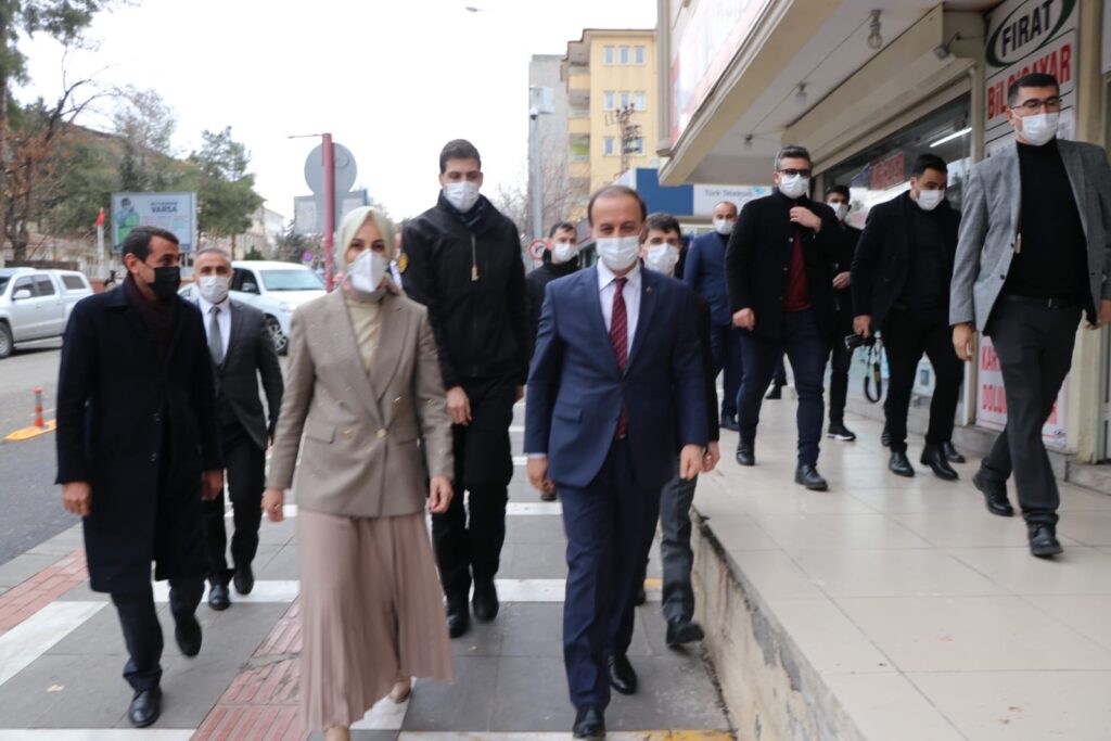 Vali Erin, Diyarbakır, Siverek ve Hilvan’da Temaslarda Bulundu