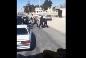 Şanlıurfa’da yol verme kavgası kamerada