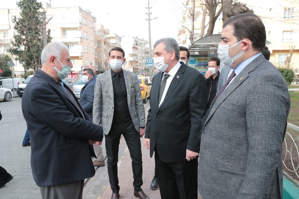 Beyazgül vatandaşlarla bir araya geldi