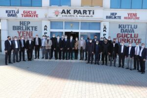 Canpolat AK Parti teşkilatıyla bir araya geldi