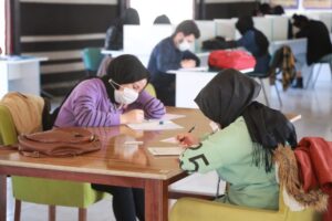 Eyyübiy’de öğrencilere eğitim desteği