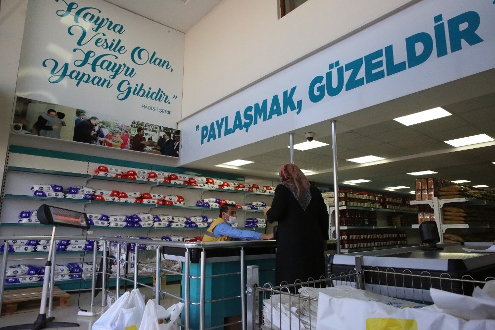 Haliliye’de yardım desteği devam ediyor