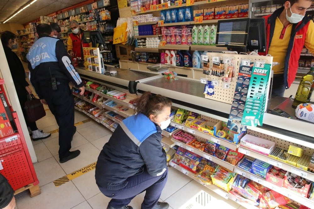 Haliliye’de zabıtadan market denetimi