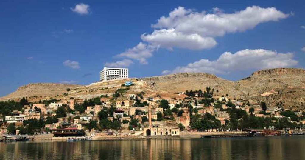 Urfa Kent Konseyi Başkanı Saldırıya Uğradı