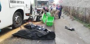 Şanlıurfa’da Kazada ölenlerin kimlikleri belirlendi 3 ölü 41 yaralı