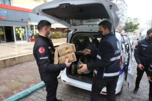 Şanlıurfa’da Zabıtadan duygulandıran hareket