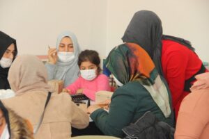 Şanlıurfalı kadınlar Osmanlıdan kalma sanatı yaşatıyor