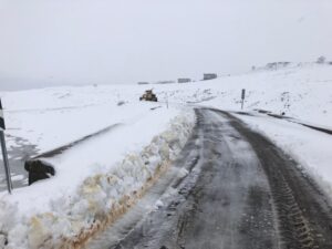 Siverek’te kar nedeniyle 11 mahalle yolu ulaşıma kapandı